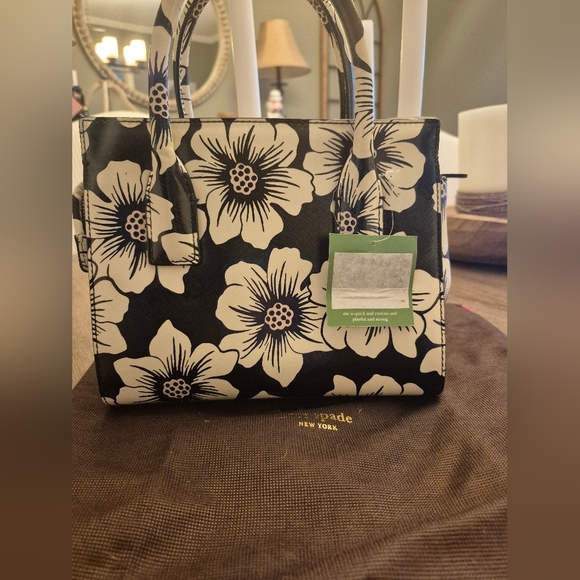 NWT! Kate Spade New York Storybook Cameron Street Floral Mini Candace Satchel - Picture 4 of 11